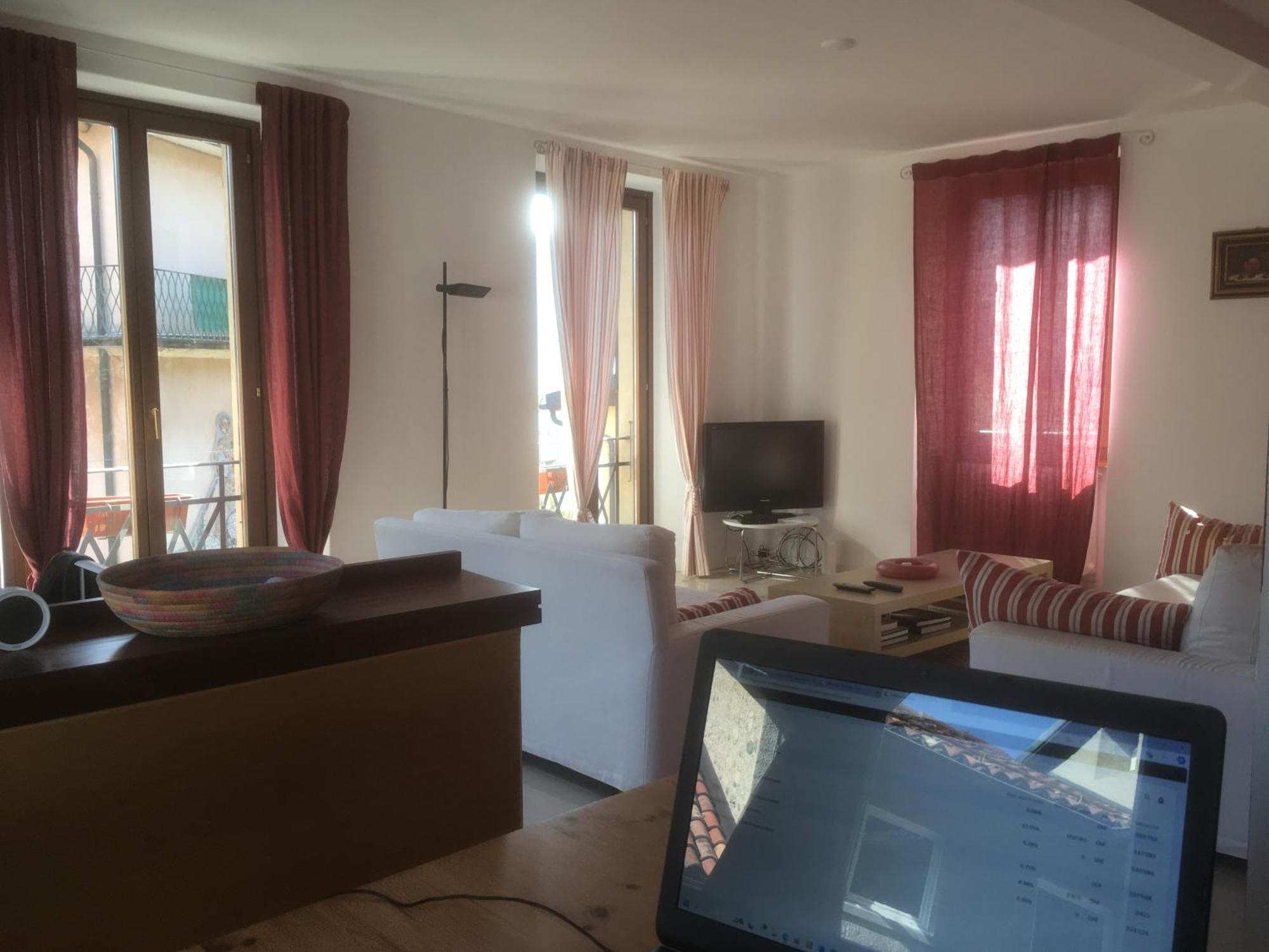 Casa Aurora 1 Apartment กาสลาโน ภายนอก รูปภาพ